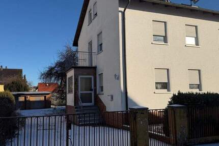 Doppelhaushälfte mit 2 Wohneinheiten in Schwandorf 8 zimmer