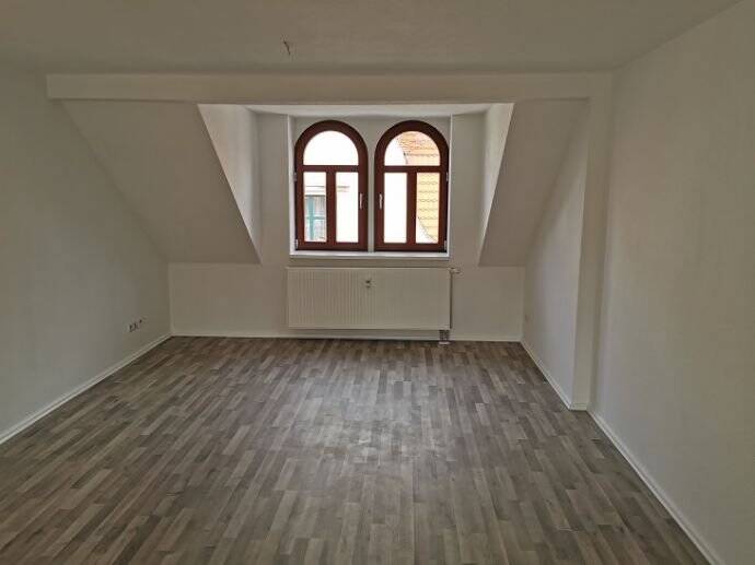 Etagenwohnung Großenhain - 3 Zimmer, 72 m&sup2;, 468&euro; | Angebot:26824756