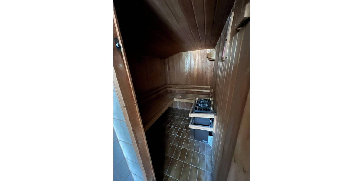 Etagenwohnung Obernkirchen - 6 Zimmer, 168 m&sup2;, 1.200&euro; | Angebot:26740854