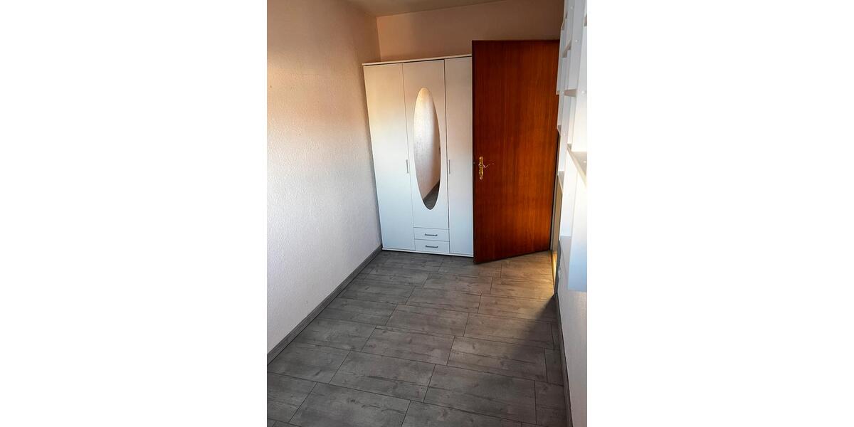 Doppelhaushälfte Gunzenhausen - 4 Zimmer, 100 m&sup2;, 375.000&euro; | Angebot:26512086