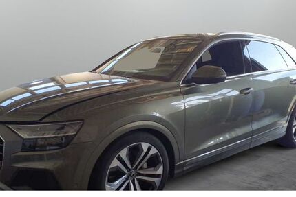 Audi Q8 74.500 km 66.580 € Würzburg 97076