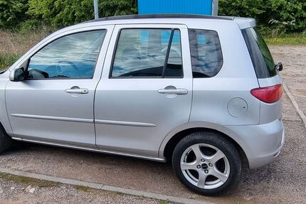 Mazda 2 175.700 km 580 &euro; Gremersdorf 23758
