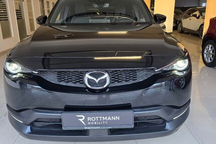 Mazda MX-30 24.044 km 17.300 &euro; Oberhausen 46149