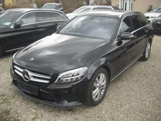 Mercedes-Benz C 220 152.000 km 19.300 &euro; Stammham 84533