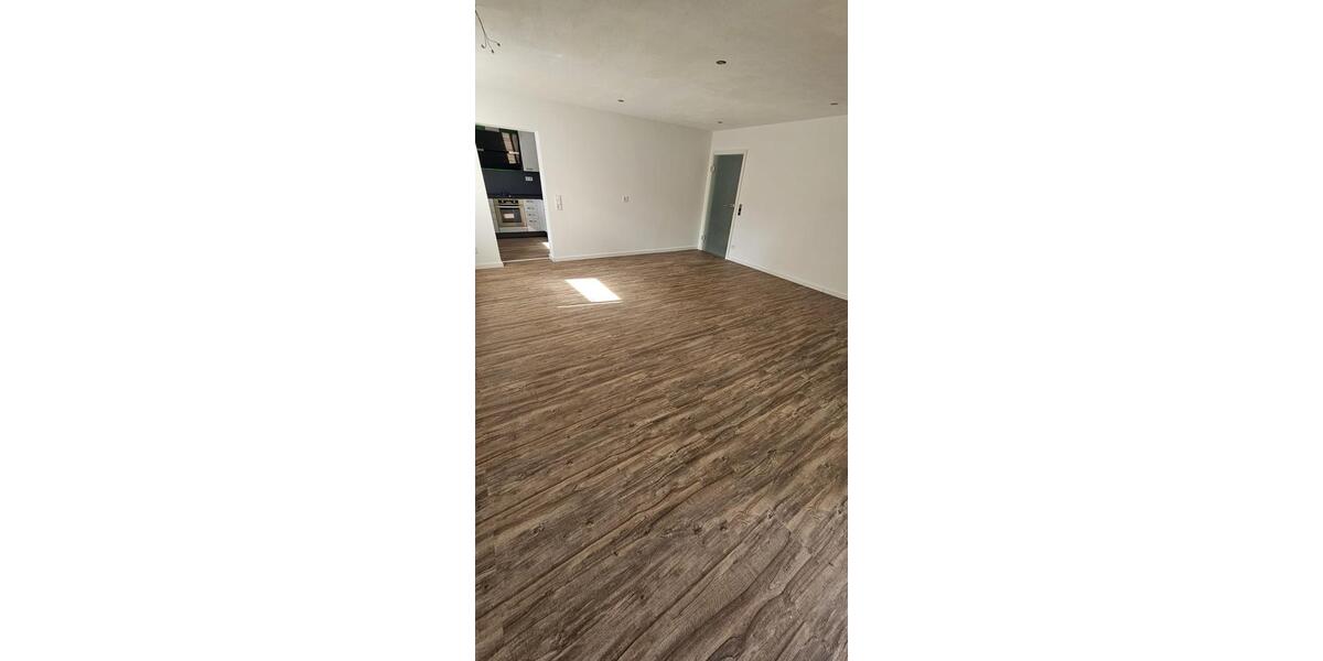 Erdgeschoßwohnung Neunkirchen - 4 Zimmer, 93 m&sup2;, 270.000&euro; | Angebot:27152852