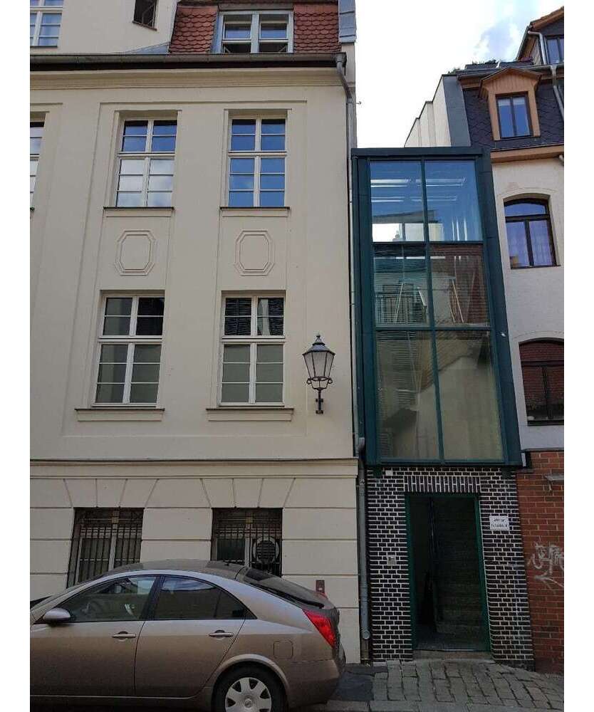 Büro in HalleSaale 768 € 96 m²