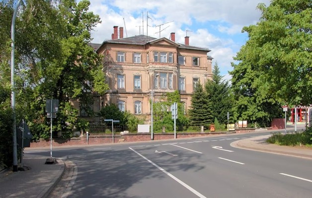 Denkmalvilla und Haus dazu geschenkt - Einfamilienhaus Döbeln | Angebot:23916840
