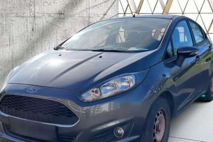 Ford Fiesta 82.236 km 7.990 &euro; Bad Tabarz 99891