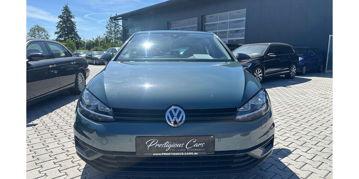 VW Golf 55.000 km 14.949 &euro; Steinheim an der Murr 71711