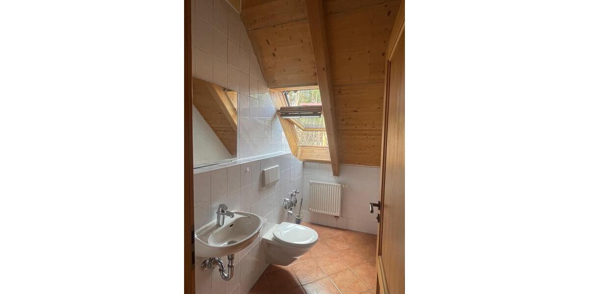 Etagenwohnung Röttenbach - 4 Zimmer, 110 m&sup2;, 1.100&euro; | Angebot:25512581