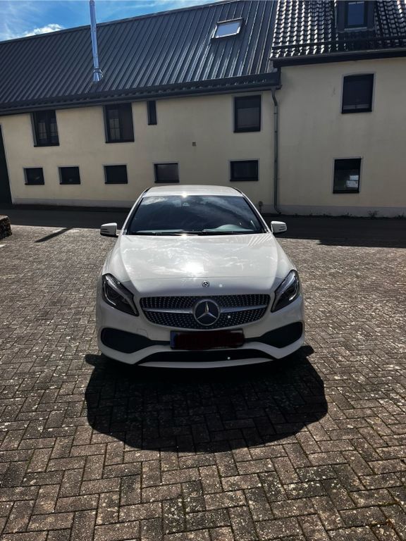 Mercedes-Benz A 180 123.500 km 13.100 € Bleialf 54608
