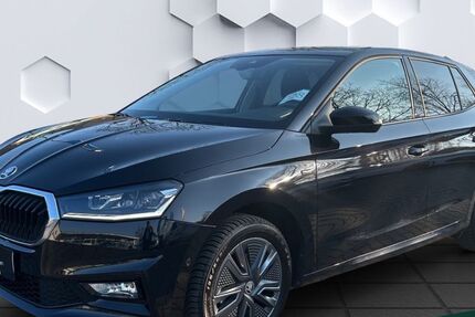 Skoda Fabia 25.997 km 21.466 &euro; Berlin 12524