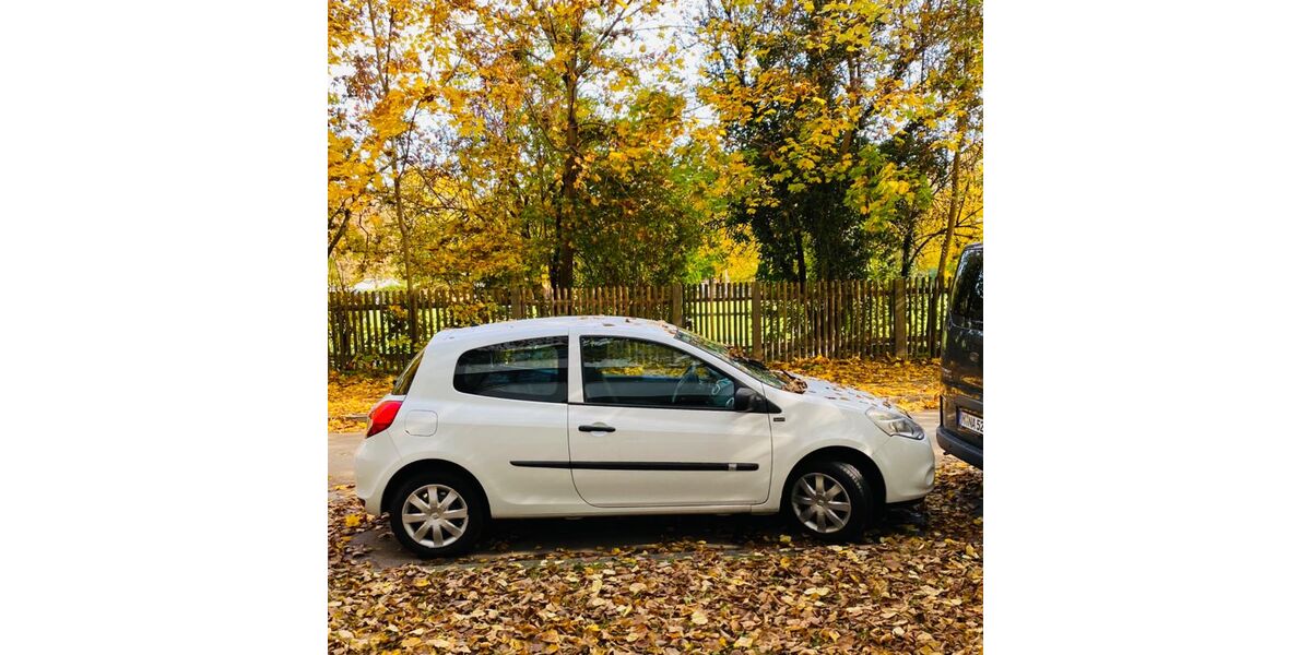 Renault Clio 36.150 km 4.700 &euro; München 80637