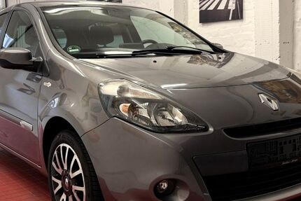 Renault Clio 198.700 km 4.400 &euro; Bremen 28207