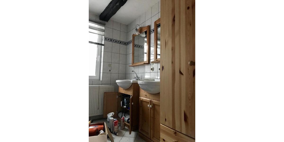 Einfamilienhaus Bad Wildungen - 3 Zimmer, 100 m&sup2;, 25.000&euro; | Angebot:26399810