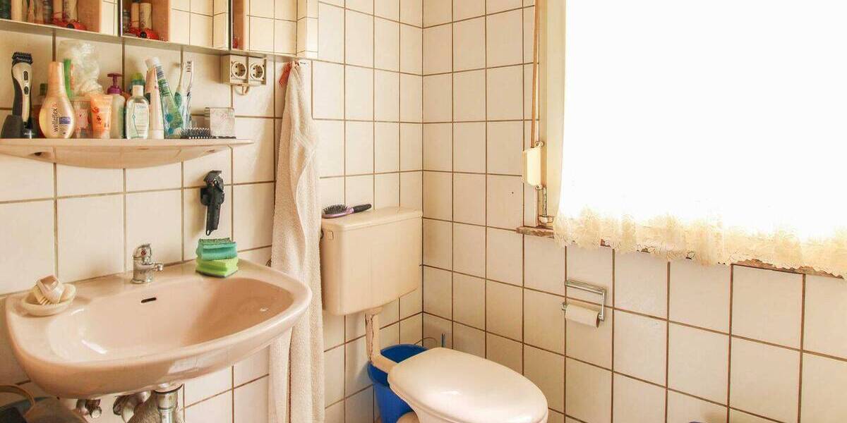 Einfamilienhaus Wetzlar - 7 Zimmer, 299.000&euro; | Angebot:26851957