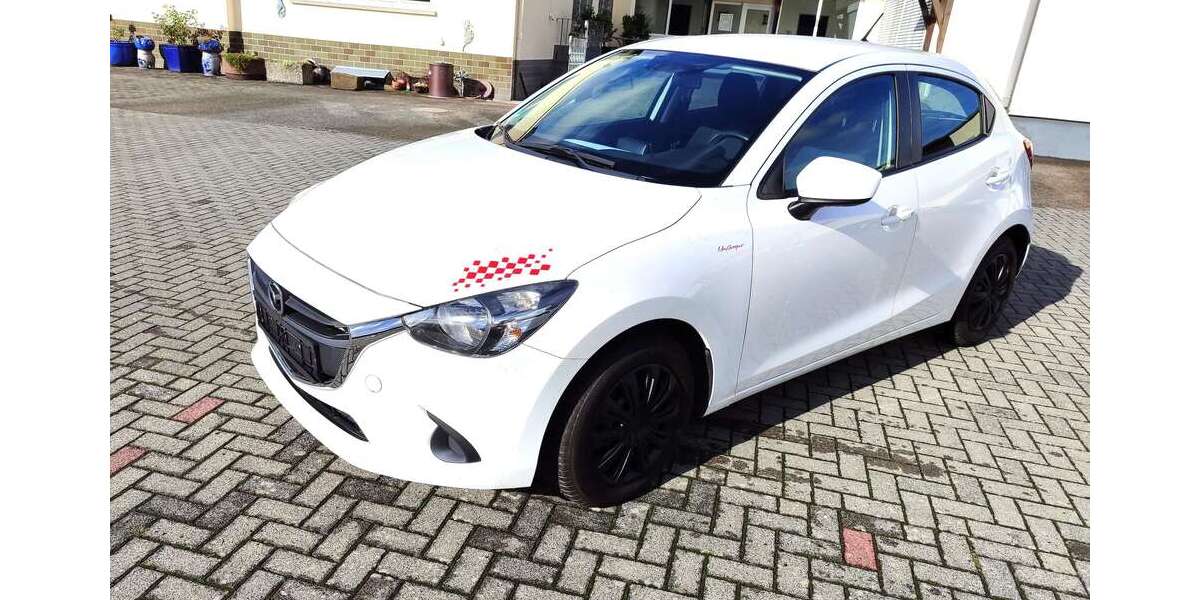 Mazda 2 108.000 km 7.999 &euro; Leun 35638