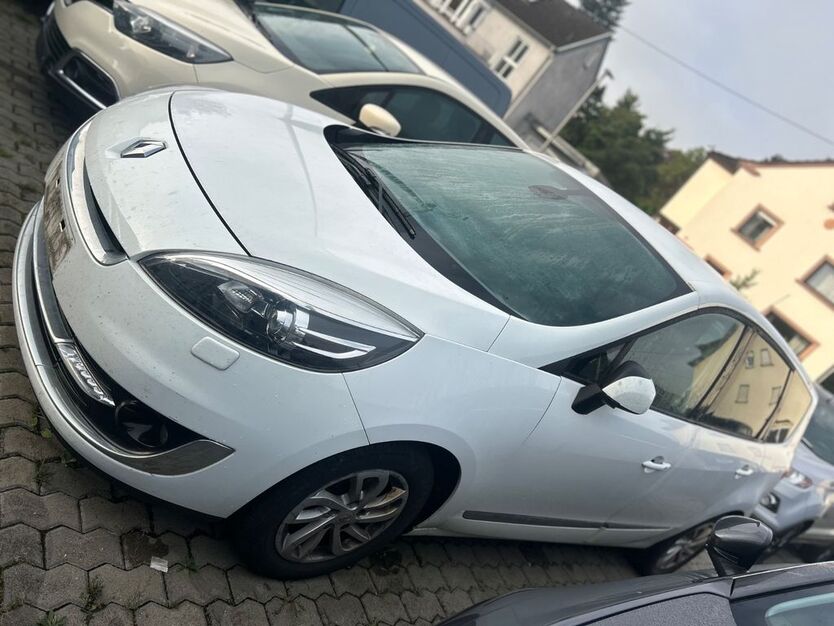 Renault Scenic 250.000 km 2.990 € Saarlouis 66740