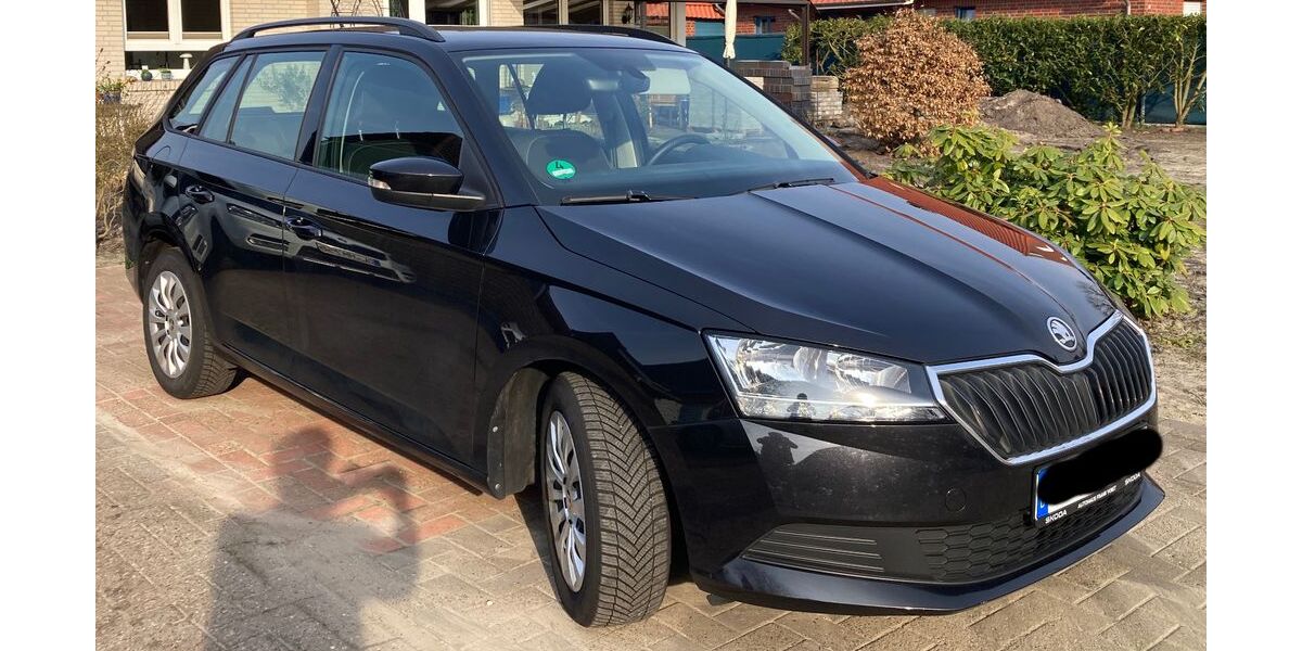 Skoda Fabia 36.000 km 15.250 &euro; Hatten 26209