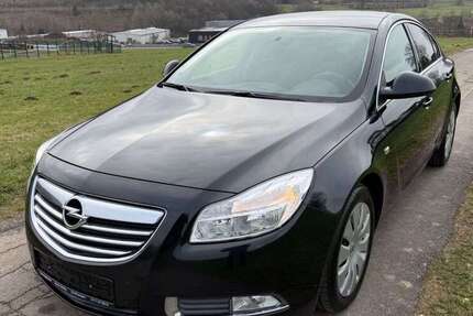 Opel Insignia 102.000 km 8.990 &euro; Kirchhundem 57399