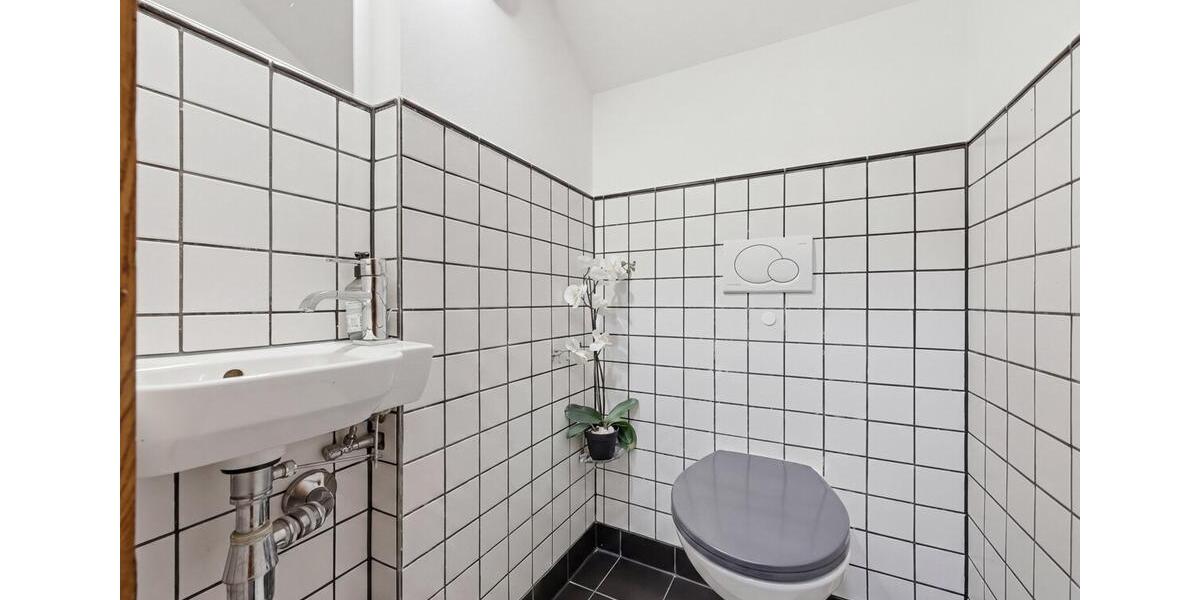 Etagenwohnung Planegg - 4 Zimmer, 142 m&sup2;, 2.125&euro; | Angebot:26384441