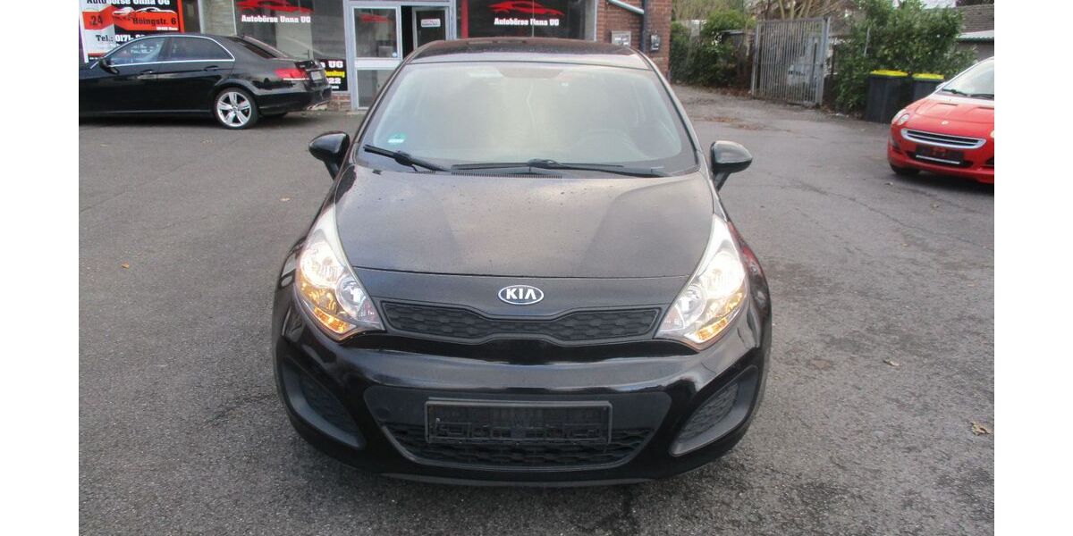 Kia Rio 173.000 km 3.900 &euro; Unna 59425