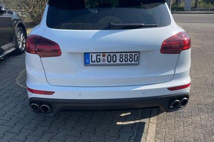 Porsche Cayenne 280.000 km 20.900 &euro; Deutsch Evern 21407