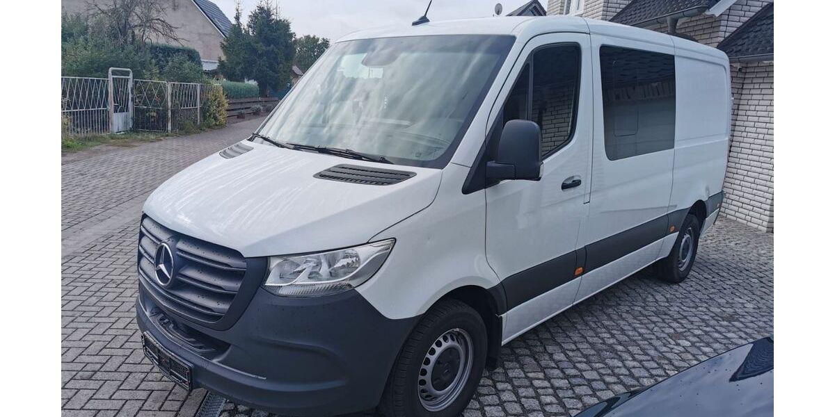 Mercedes-Benz Sprinter 18.600 km 51.900 &euro; Wittenberge 19322