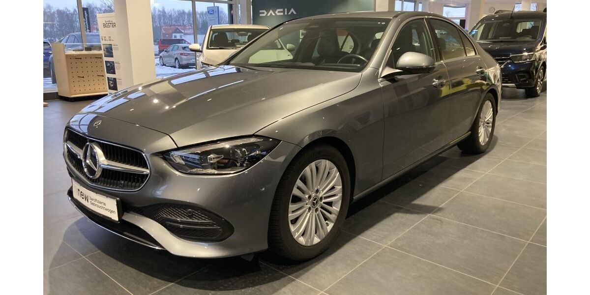 Mercedes-Benz C 180 32.573 km 28.990 &euro; Neustadt 01844