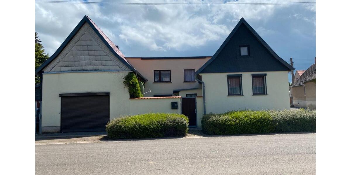 Einfamilienhaus Ballenstedt - 4 Zimmer, 110 m&sup2;, 99.000&euro; | Angebot:26940913