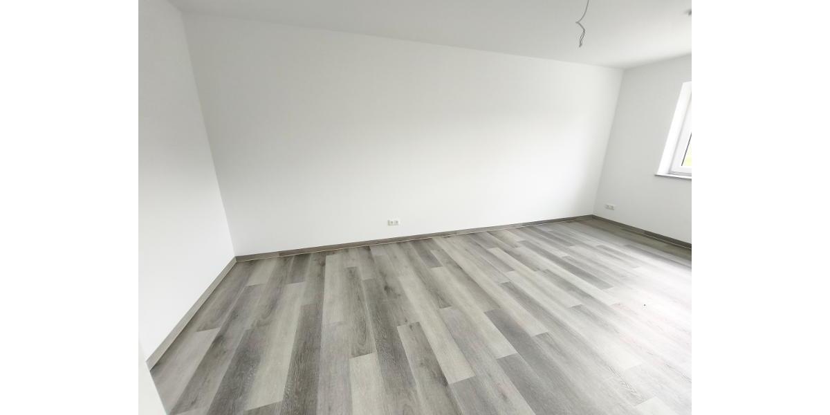 2 Zi. Wohnung (Nr. 8) im OG mit Balkon - Etagenwohnung Adelsdorf OT | Angebot:26831488