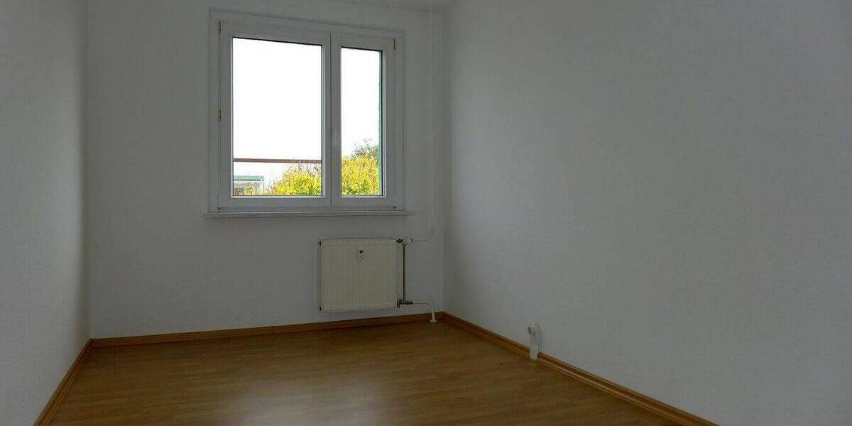 Etagenwohnung Cottbus Sandow - 3 Zimmer, 63 m&sup2;, 457&euro; | Angebot:26433640