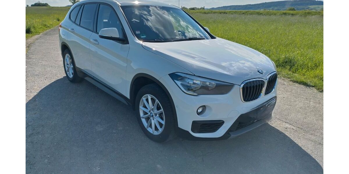 BMW X1 72.000 km 20.900 &euro; Glashütten (95496) 95496