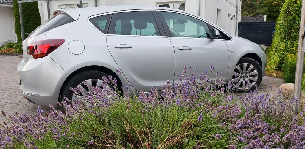 Opel Astra 187.900 km 6.900 &euro; Meppen 49716