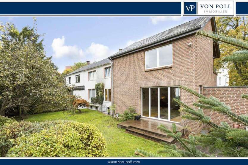 Haus zum Kaufen in Düsseldorf 895.000 € 262 m²