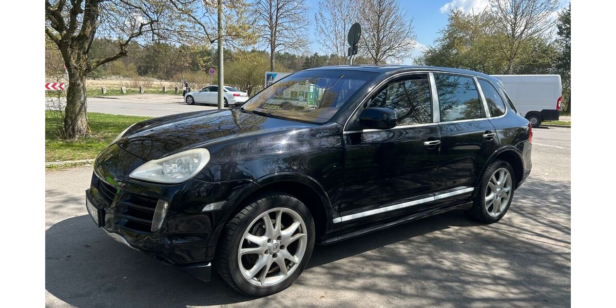 Porsche Cayenne 252.000 km 9.000 &euro; München 80937