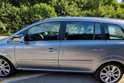 Opel Zafira 195.000 km 3.200 &euro; Reichenau 78479
