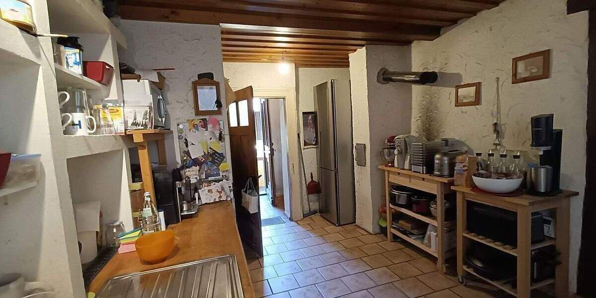 Mehrfamilienhaus, Wohnhaus Endingen Amoltern - 6 Zimmer, 200 m&sup2;, 375.000&euro; | Angebot:25730392