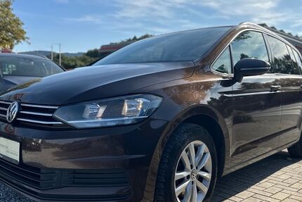 VW Touran 240.500 km 7.990 € Seesen 38723