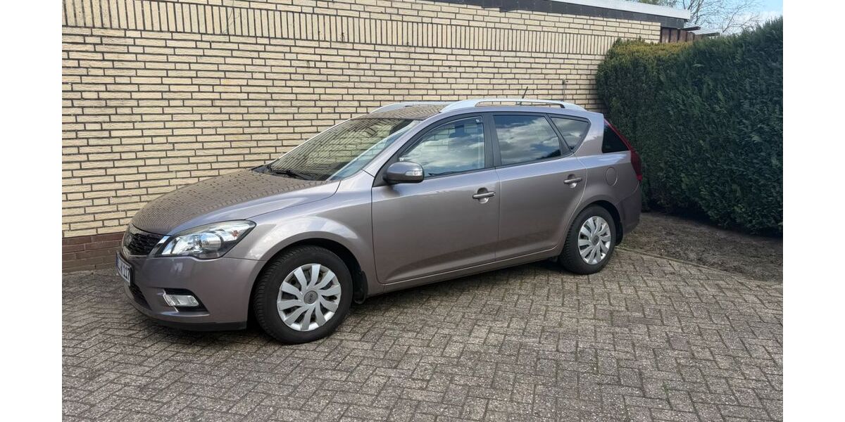 Kia ceed / Ceed 173.000 km 5.990 &euro; Delmenhorst 27753