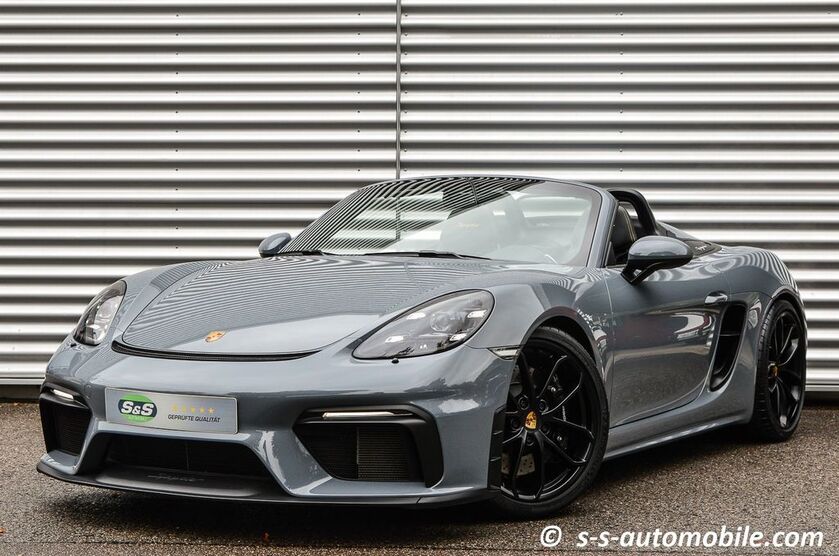 Porsche Boxster 13.717 km 114.500 € Weinstadt 71384