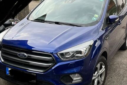Ford Kuga 74.842 km 16.990 &euro; Freiburg 79108