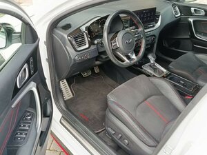 Kia PROCEED 1.6T DCT7 GT NAV KOMF GD AHK 61.969 km 21.460 &euro; Höhenkirchen-Siegertsbrun 85635