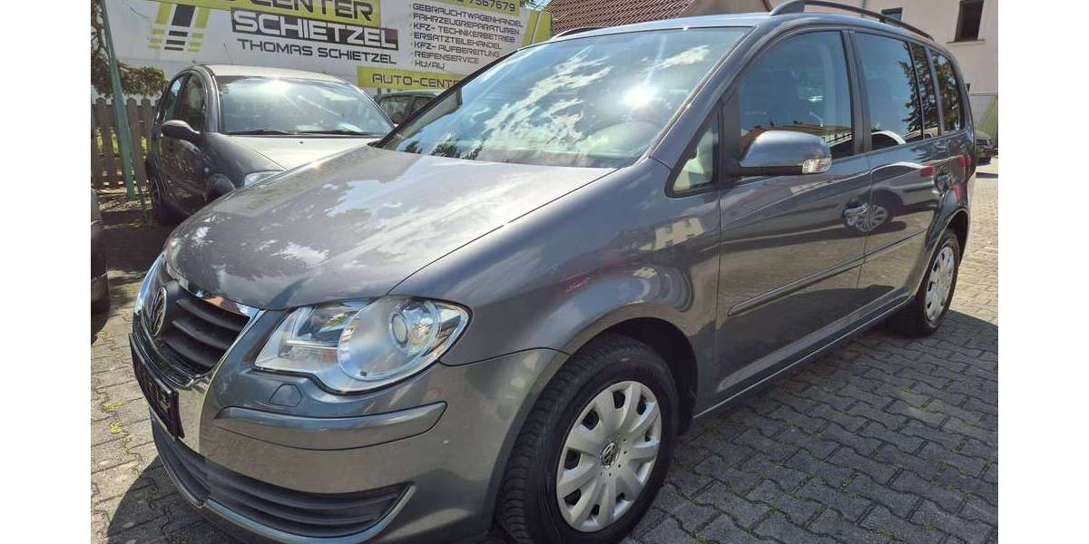 VW Touran 180.000 km 6.990 &euro; Priestewitz 01561