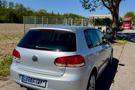 VW Golf 272.209 km 4.100 &euro; Waghäusel 68753