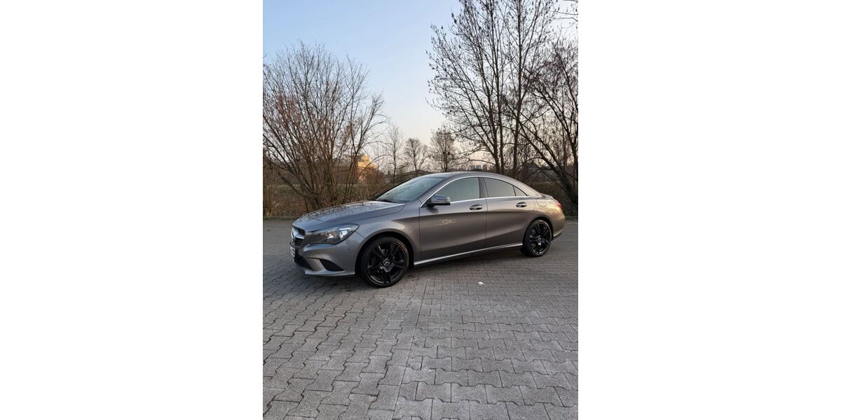 Mercedes-Benz CLA 200 120.000 km 17.500 &euro; Waldkirch 79183