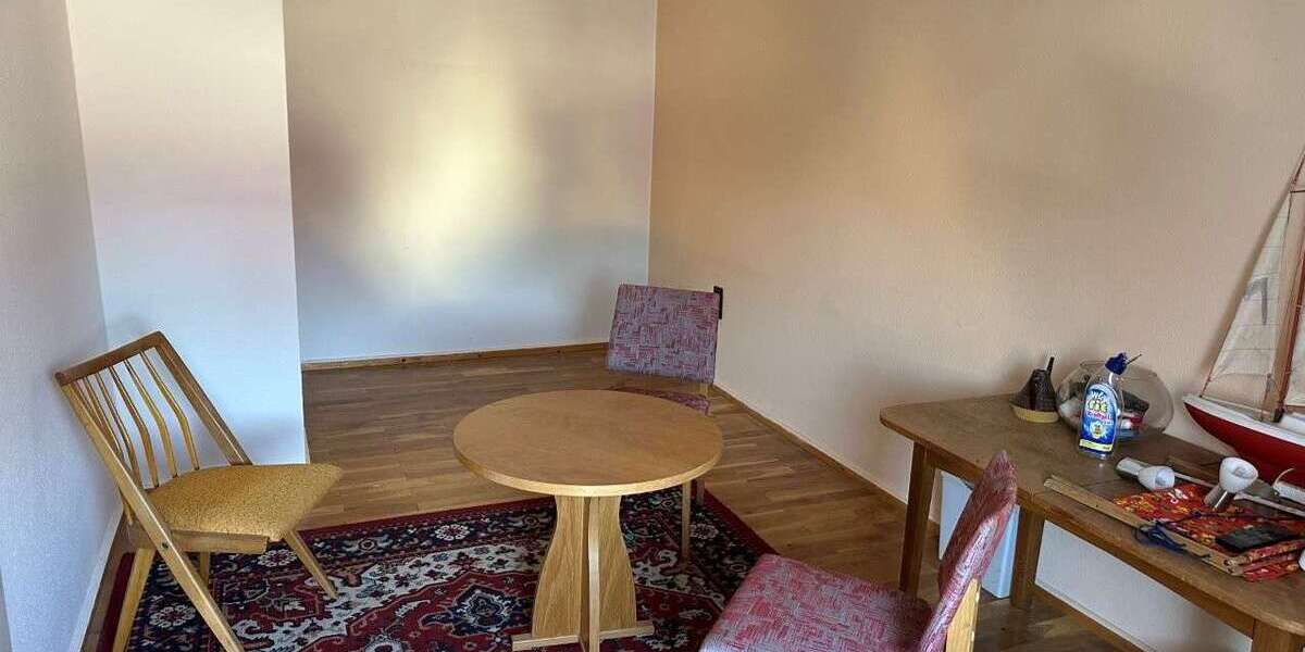 Geräumiges 1-2 Fam-Haus zum wohnen und ausbauen - Einfamilienhaus Hammerstedt | Angebot:27284543