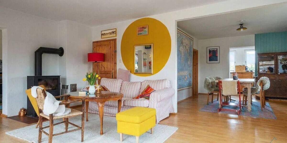 Mehrfamilienhaus, Wohnhaus Flensburg Weiche - 6 Zimmer, 255 m&sup2;, 399.000&euro; | Angebot:26202153