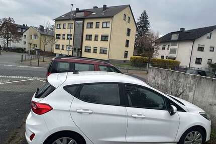 Ford Fiesta 107.300 km 8.700 &euro; obertshausen 63179