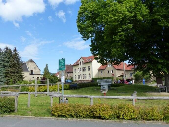 Etagenwohnung Meißen Zaschendorf - 2 Zimmer, 52 m&sup2;, 338&euro; | Angebot:26825957